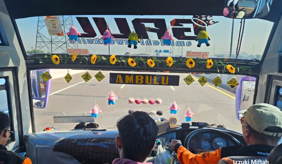 Bagongbus: Pilot Darat, Pejuang Rupiah